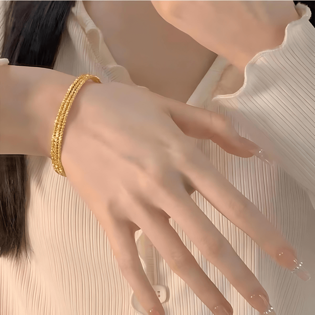 Crumb Single Circle Memory Wire Bracelet | 18k Gold Plated