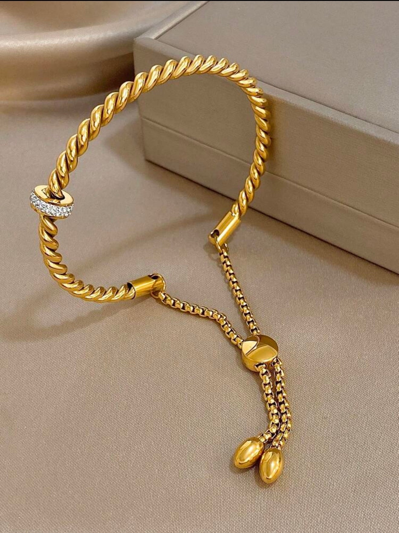 1Pc Twist Braid & Teardrop Zirconia Bangle Bracelet | 18K Gold Plated Stainless Steel