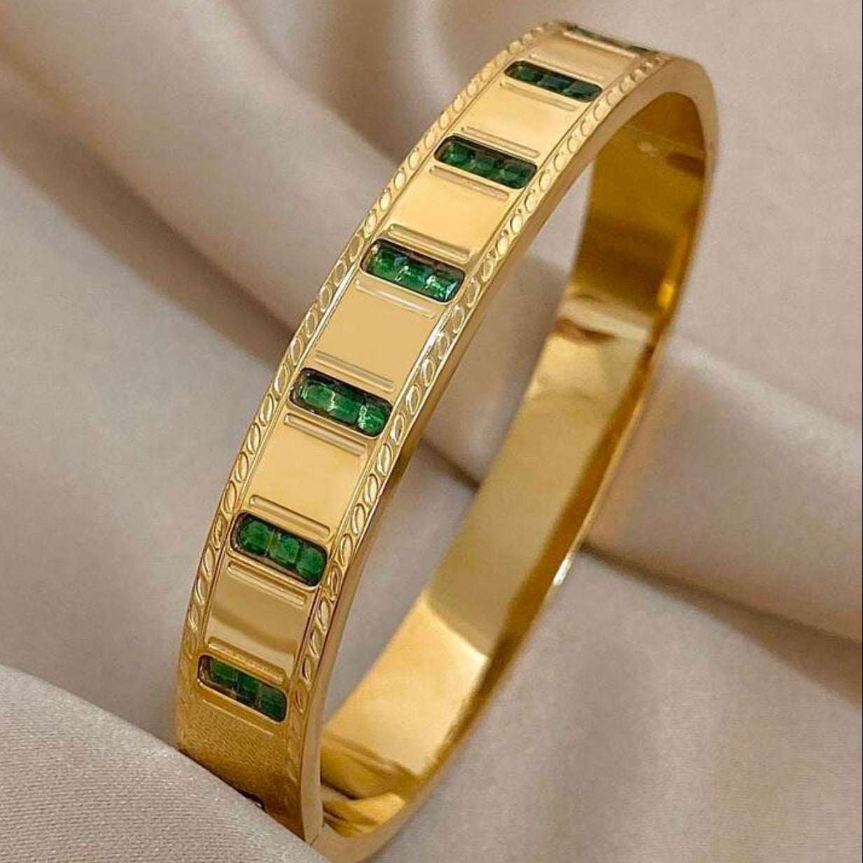 Green Zircon & Mother Of Pearl Geometric | 18K Gold Plated Stainless Steel