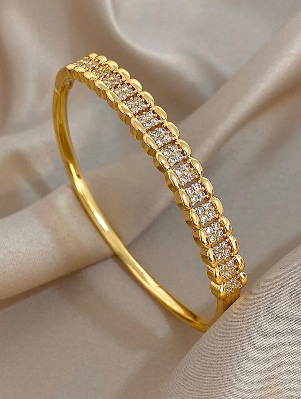 1pc Diamond-cut Sparkling wave chain Bracelet| 18K Gold Plated