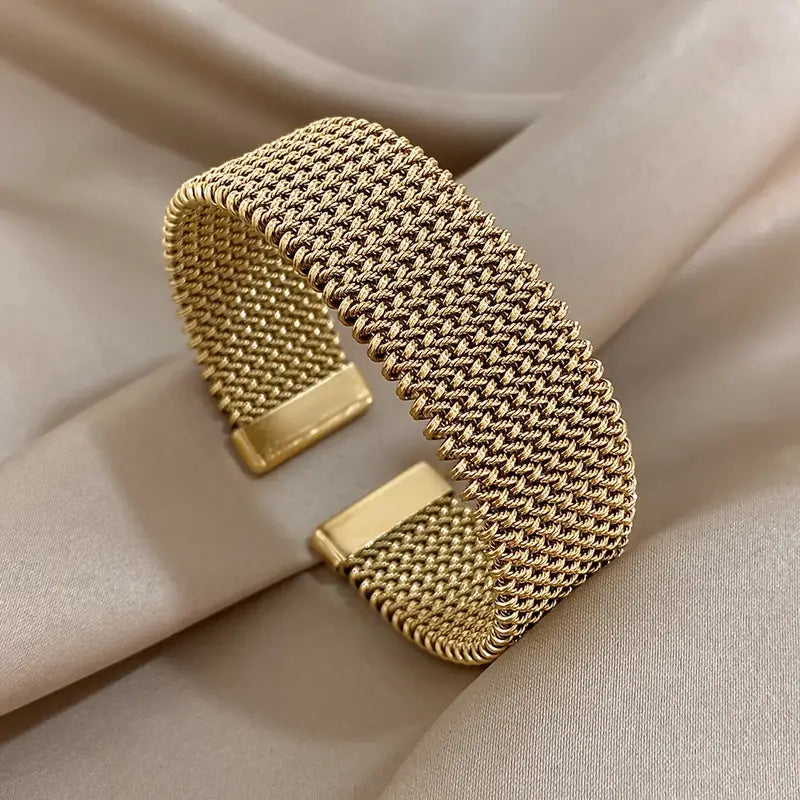 1pc Vintage Woven Mesh Open Bangle | 18k Gold Plated Stainless Steel
